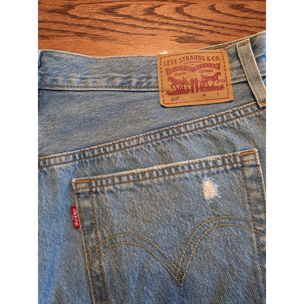 Levi's 501 Cut Off Denim Shorts Womens W31 High Rise Button Fly Distressed Blue - Picture 4 of 13